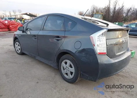 2010 Toyota Prius Iii z USA, uszkodzony, nr VIN JTDKN3DU3A0056444